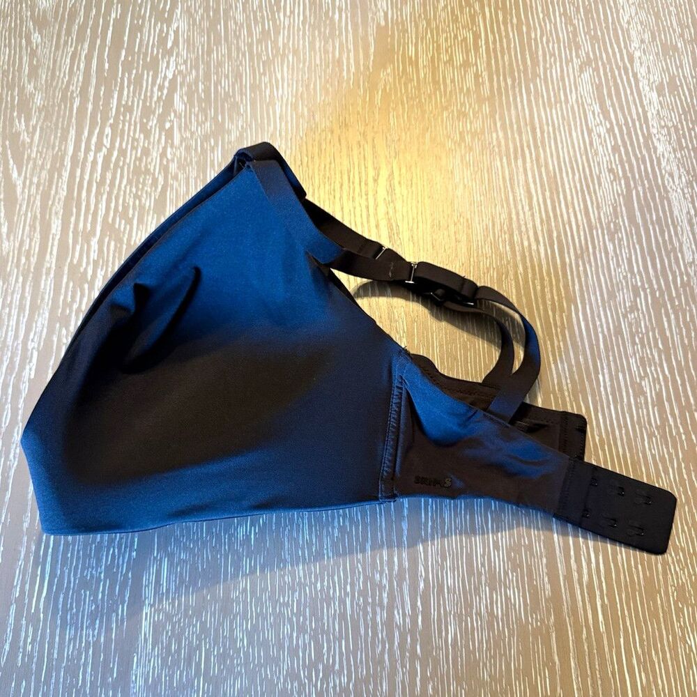 Skims Black Solid T-Shirt Bra 34DDD